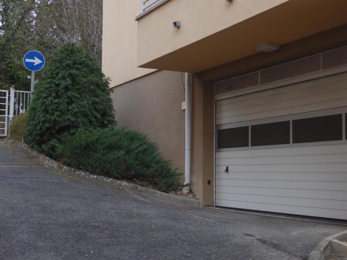 Zoe Apartman Heviz Exterior photo